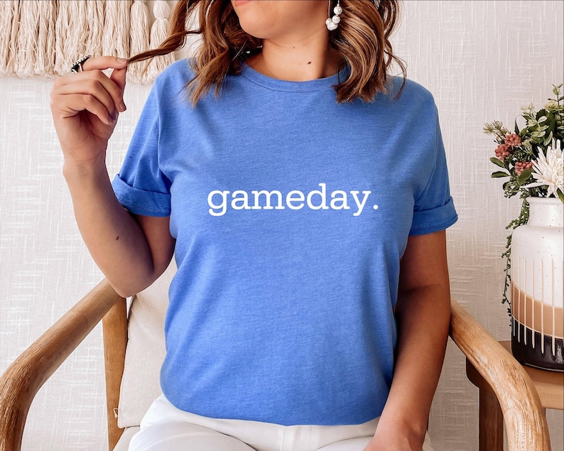 Maglietta per il giorno della partita, maglietta per il giorno della partita, maglietta sportiva da donna, maglietta grafica da baseball, calcio, basket, maglietta della squadra per il giorno della partita, regalo per mamma e papà sportivi immagine 6