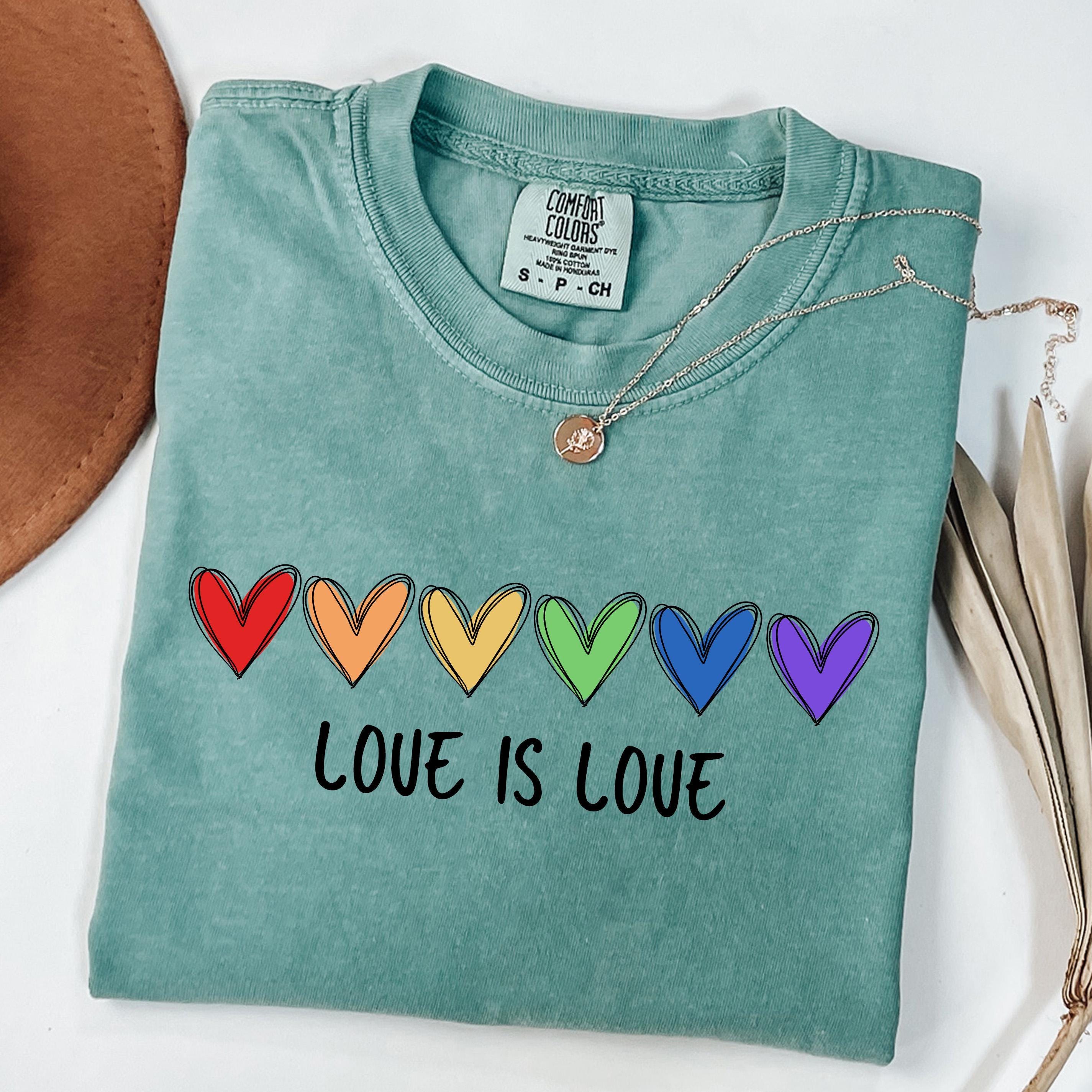 T-shirt Rainbow Pride Solidarity LBGTQ - Bandiera Gay Lesbica - Tribal T-Shirts