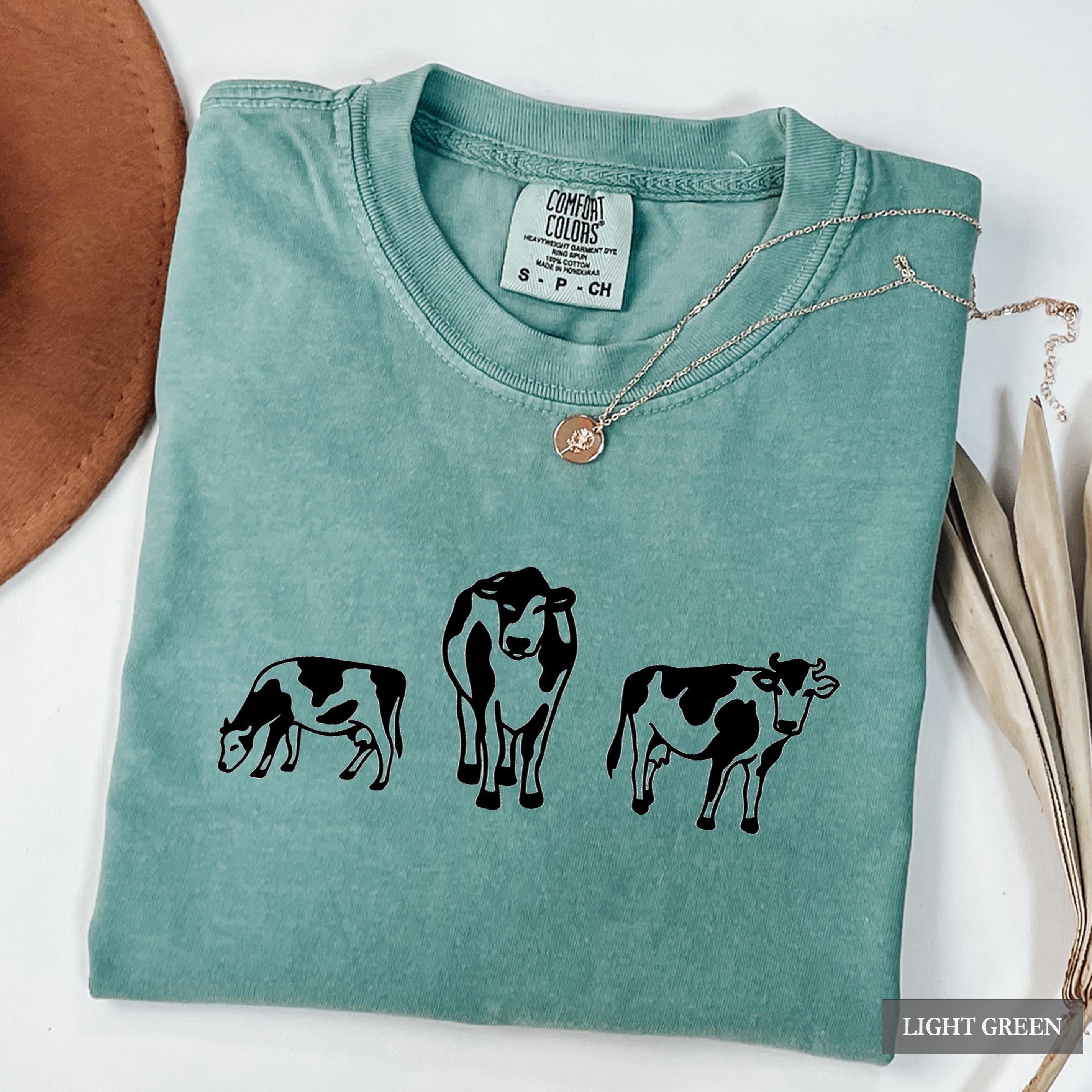 牛柄シャツ - Comfort Colors® 農場動物グラフィックTシャツ、西部牛