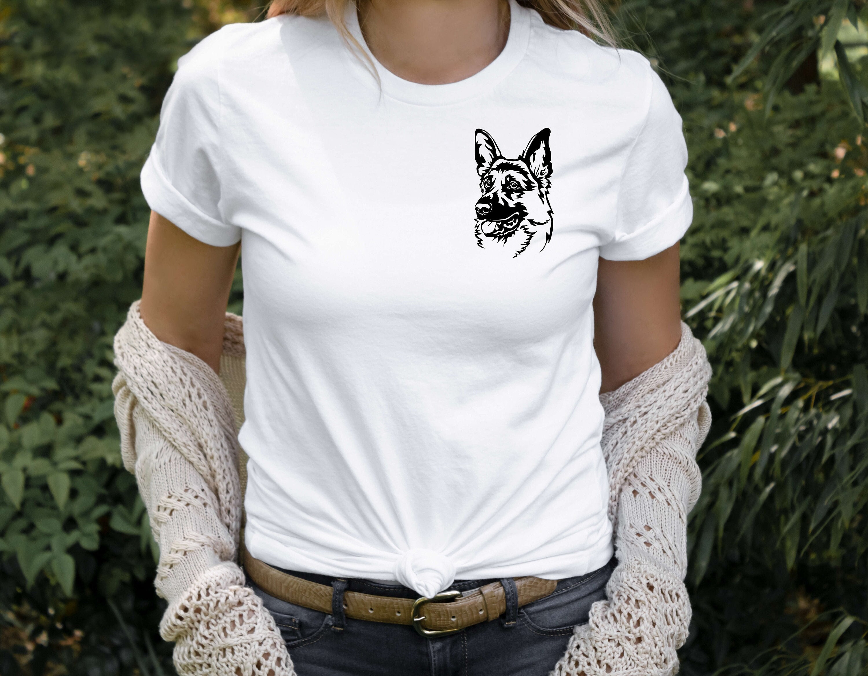 thumbnail interactive-video image 1 of Verita Culture German Shepherd Dog Mom Shirt For Women Cute Dog Aussie Mama Graphic Short Sleeve Casual Mama Gifts T Shirt 1 of 11