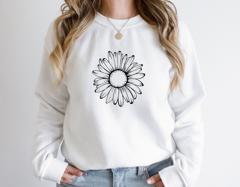 Daisy Sweatshirt, Daisy Women's Crewneck, Wildflower Shirt, Boho Graphic, Floral TShirt, Sweatshirt Active, Gift for Her image 7
