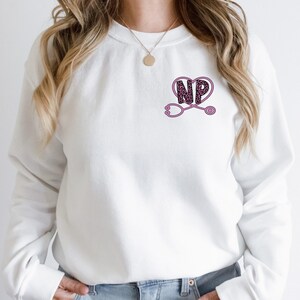 Krankenschwester-Praktiker-Sweatshirt, Krankenschwester-Praktiker-Geschenke, np Rundhalsausschnitt, Fnp-Krankenschwester-Woche, Geschenk für Krankenschwester für nP, für Krankenschwester-Student