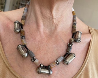 Yemeni or Middle Eastern hirtz beads with agate barrel bead fringe necklace