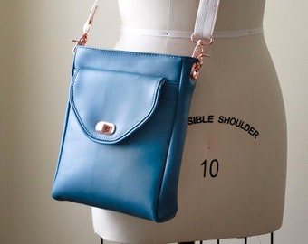 Curbside Crossbody Bag Sewing Pattern