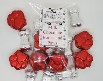 1/2 Pound Milk or Dark Chocolate Bite Sized Piece Dog Bones and Puppy Feet Bag