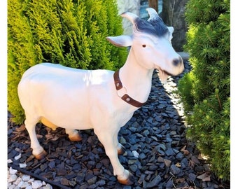 Chèvre détaillée Décoration d'animaux de la ferme Figurine en résine Chèvre debout Décoration extérieure de jardin