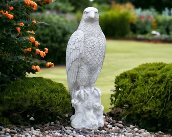 Enorme estatua de águila Decoración de águila de plástico Figura de pájaro arte de jardín