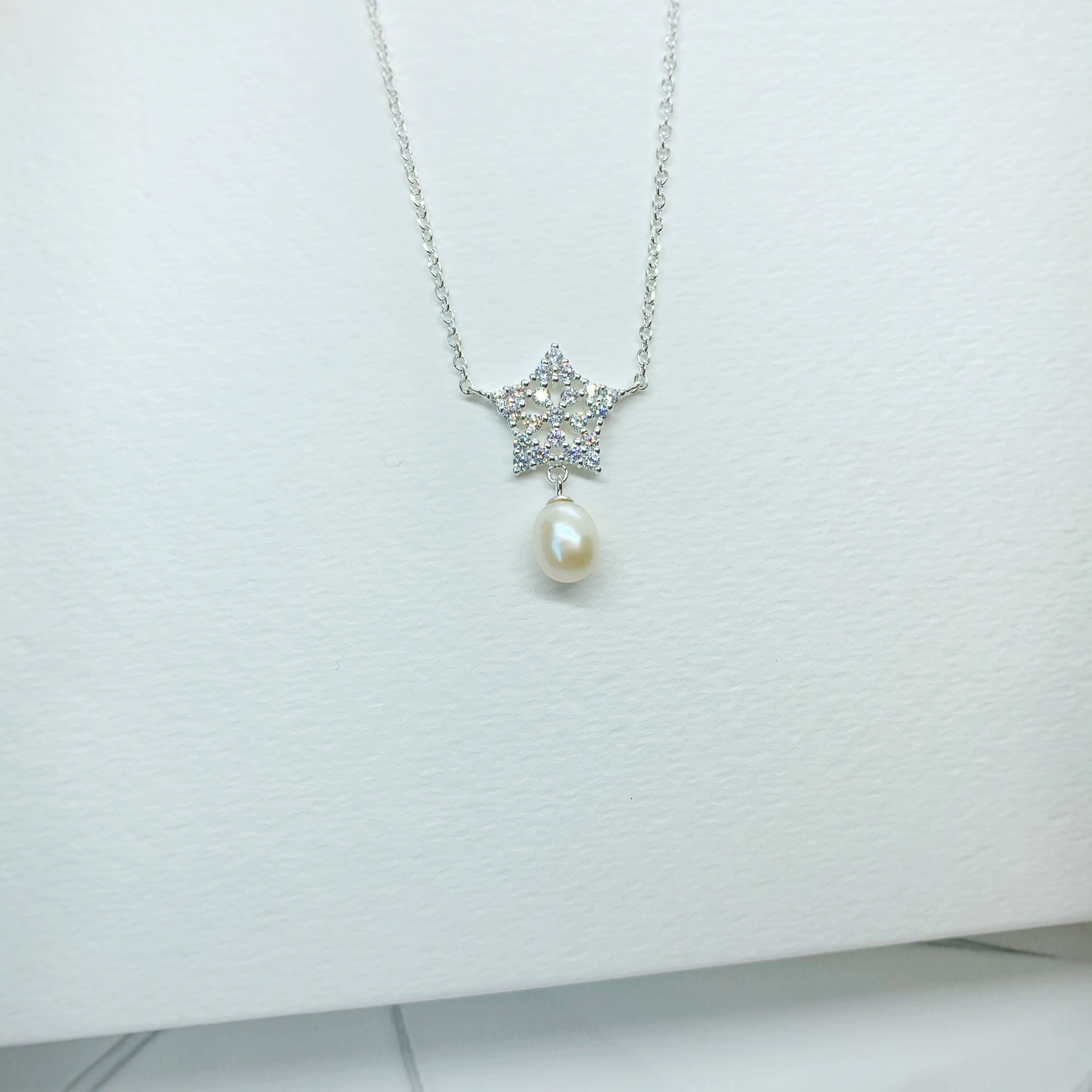 925 Sterling Silver Zircon Star Pearl Necklace. Pearl