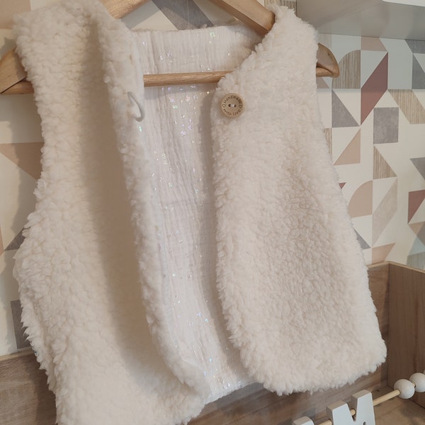 Gilet Berger fait main tout doux pour bébé et enfant