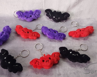 Mini Murciélago - Lindo - Encanto - Llavero - Llavero - ITH Plushie - Hecho a mano