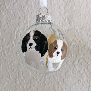 Ornement de Noël portrait de deux animaux de compagnie avec calligraphie - Peinture personnalisée de chiens - Cadeau commémoratif de chats personnalisé - Souvenir d&#39;ornement de chiens