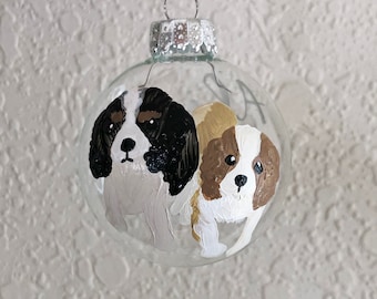 Adorno navideño con retrato de dos mascotas y caligrafía - Pintura personalizada de perros - Regalo conmemorativo personalizado para gatos - Adorno de recuerdo para perros