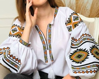 Beautiful handmade embroidered blouse. Ethno Folk Blouse. Gift for woman. White blouse for women. Ukrainian linen blouse tunic. Vyshyvanka