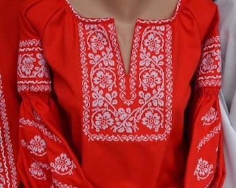 Beautiful hand embroidered blouse. Ethno Folk Blouse For Woman Stylish Women's Blouse. Gift for he, woman. Ukrainian linen blouse Vyshyvanka
