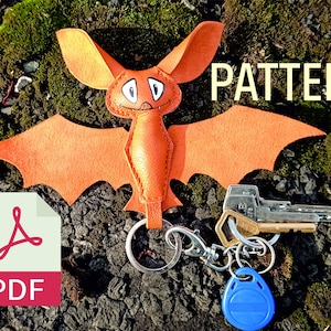 PDF leather keychain, Bat pattern, leathercraft DIY