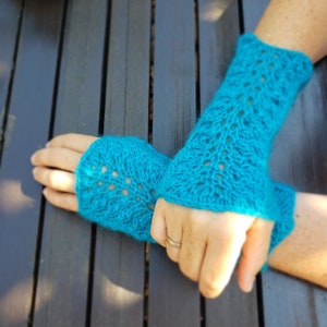 turquoise hand warmers with fine hole pattern - hand knitted