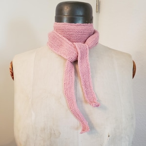 Sophie Scarf - fine pink scarf - merino wool - hand-knitted