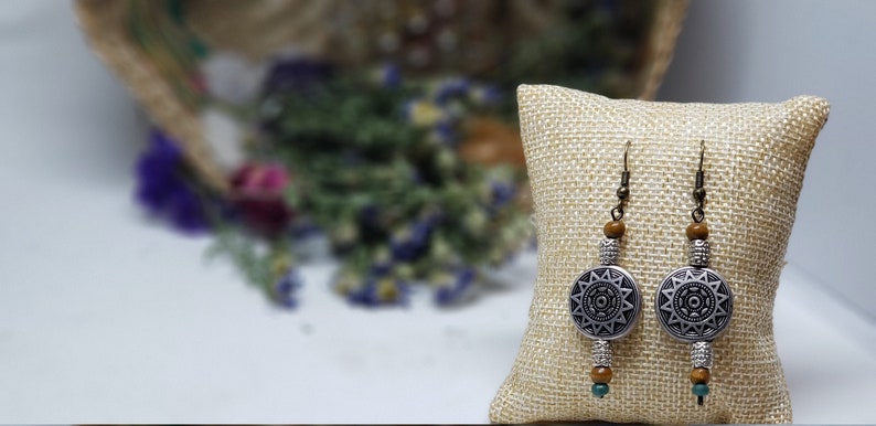 Western style earrings