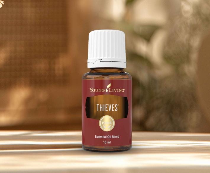 Thieves, Thieves Oil, Young Living Essential Oil, Thieves 15ml