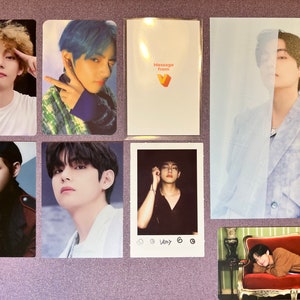 BTS OFFICIAL V/TAEHYUNG Hybe Insight Visitor Only Mic Badge