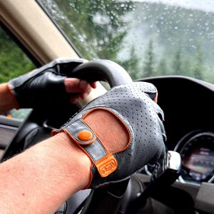 Men's Driving Gloves Genuine Italian NAPPA Leather Fingerless, Urban Drive