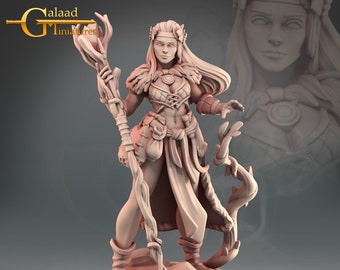 Female Druid Miniature | Tabletop RPG Miniature | Galaad Miniatures | Roleplaying 3D Printed Fantasy Mini