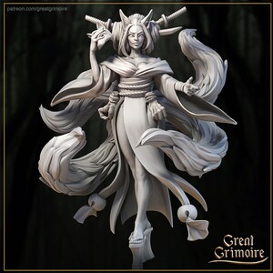 Kitsune miniature | RPG de table miniature | grand grimoire | Mini fantasy imprimée en 3D