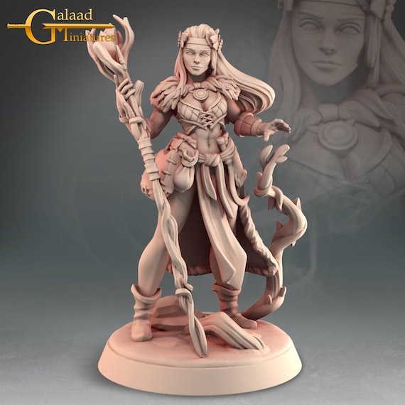 Female Druid Miniature | Tabletop RPG Miniature | Galaad Miniatures | Roleplaying 3D Printed Fantasy Mini