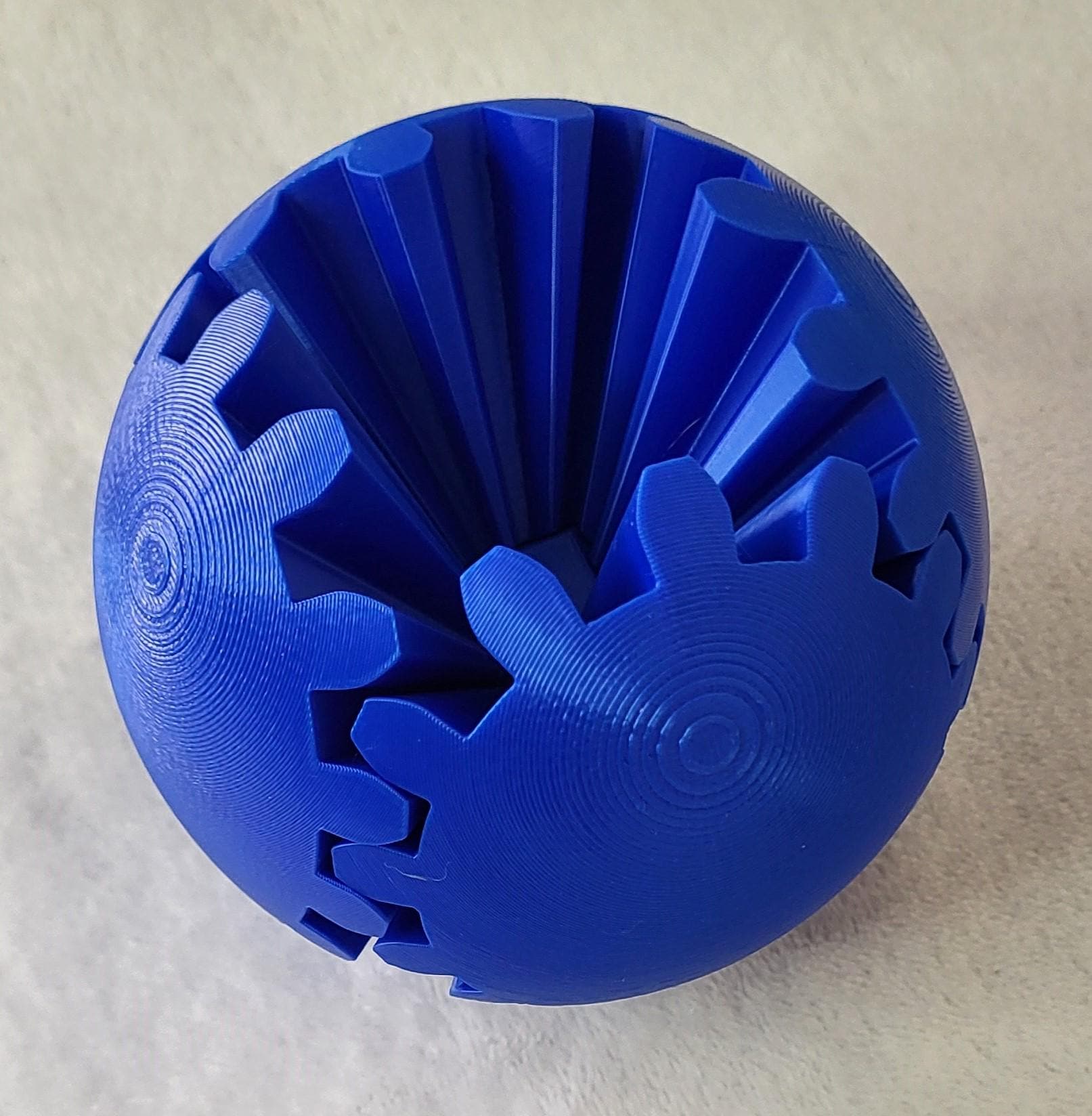 Pelota De Engranajes Antiestrés XL Multicolor - Juguete Sensorial Impreso En 3D Para TDAH Y Estrés