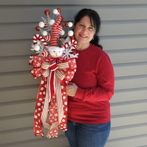 Red and White Snowman Christmas Tree Topper Decoration, Festive Snowman Tree Topper, Whimsical Christmas Tree topper, Bow Tree topper