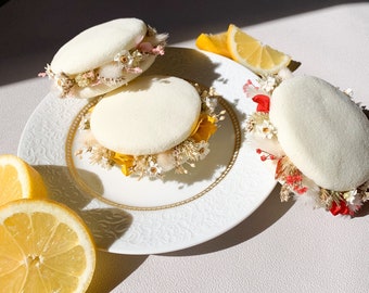 Strawberry-Lemon-Raspberry floral macaroons/ Dried flower macaroon / flower pastry / floral composition