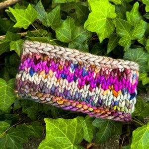 Bee Headbands for Women - Etsy display picture 3