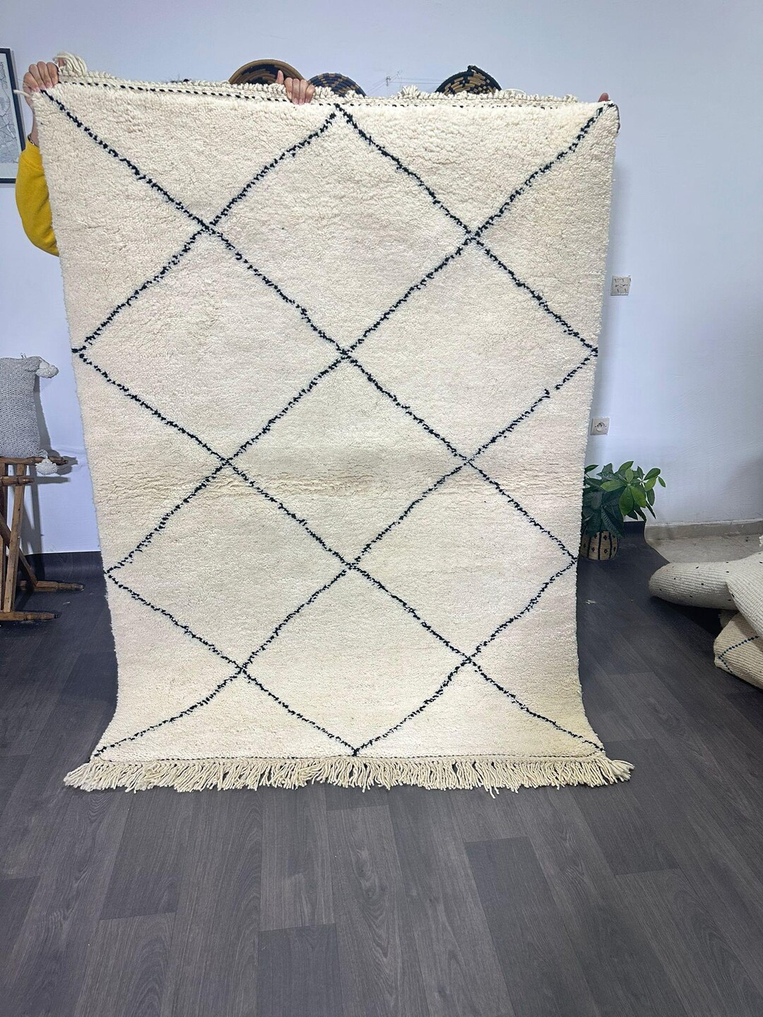 Handmade Moroccan Beni Ourain Rug: Berber Living Room Carpet (202x146 ...