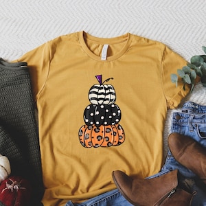 Cute Stacked Pumpkin Shirt, Pumpkin Shirts, Funny Shirts, Shirt for Women, Pumpkin Lover, Fall Shirt, Halloween Tees, Boho Halloween Shirt