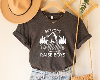 Chemise de soutien Wildlife Raise Boys pour maman, chemise Mama of Boys pour maman, cadeau d’anniversaire pour maman, cadeau de fête des mères pour maman, cadeaux pour maman