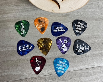 Celluloid Guitar Pick, Custom Guitar Pick, Guitar Gift, Gifts for Him, Fathers Day, Birthday, One Side Engrave, Guitar Gifts, One Pick