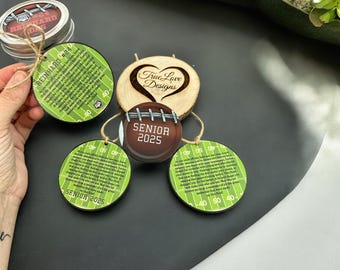 Gepersonaliseerde voetbal seniorencadeau, bedrukte vuilpot voetbaldeksel en thuisplaattag, seniorencadeau voetbal, voetbalteamcadeau, seniorenavond