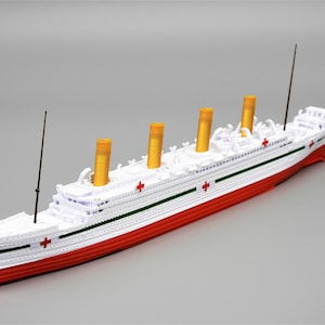 HMHS Britannic Model 2019 Design by TheRoller3d, 1 Foot in Length image 4