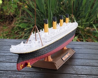 RMS タイタニック号模型、1:900スケール、コレクターズシリーズ
