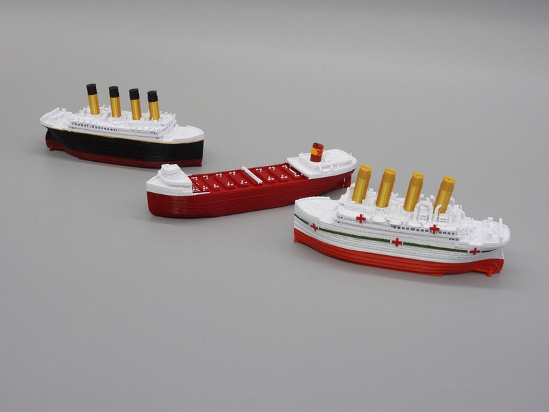Bathtub Boat BUNDLE 4 Boats Titanic, Britannic, Lusitania, Edmund Fitzgerald, Floats Perfect Kid Tested & Approved LIMITED TIME Only image 6