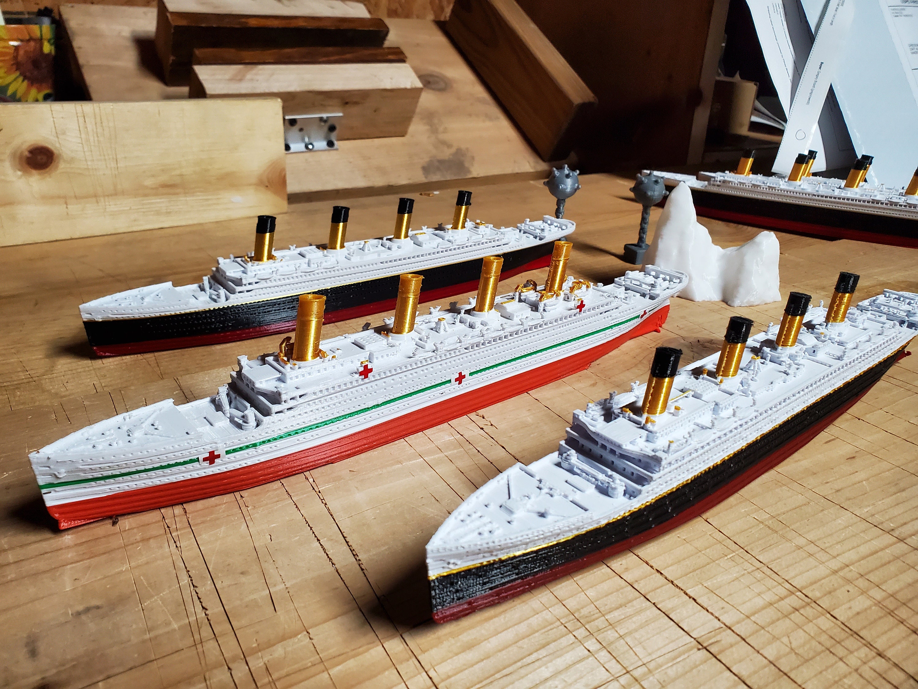Shop Special 3 Model Ships: RMS Titanic HMHS Britannic RMS | Etsy Rms Britannic Model