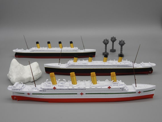 Pack de 3 modèles RMS Titanic jouet Britannic & Olympic Titanic, décoration  de gâteau Titanic, ornement Titanic, cadeau Titanic insubmersible, collier  Titanic -  Canada