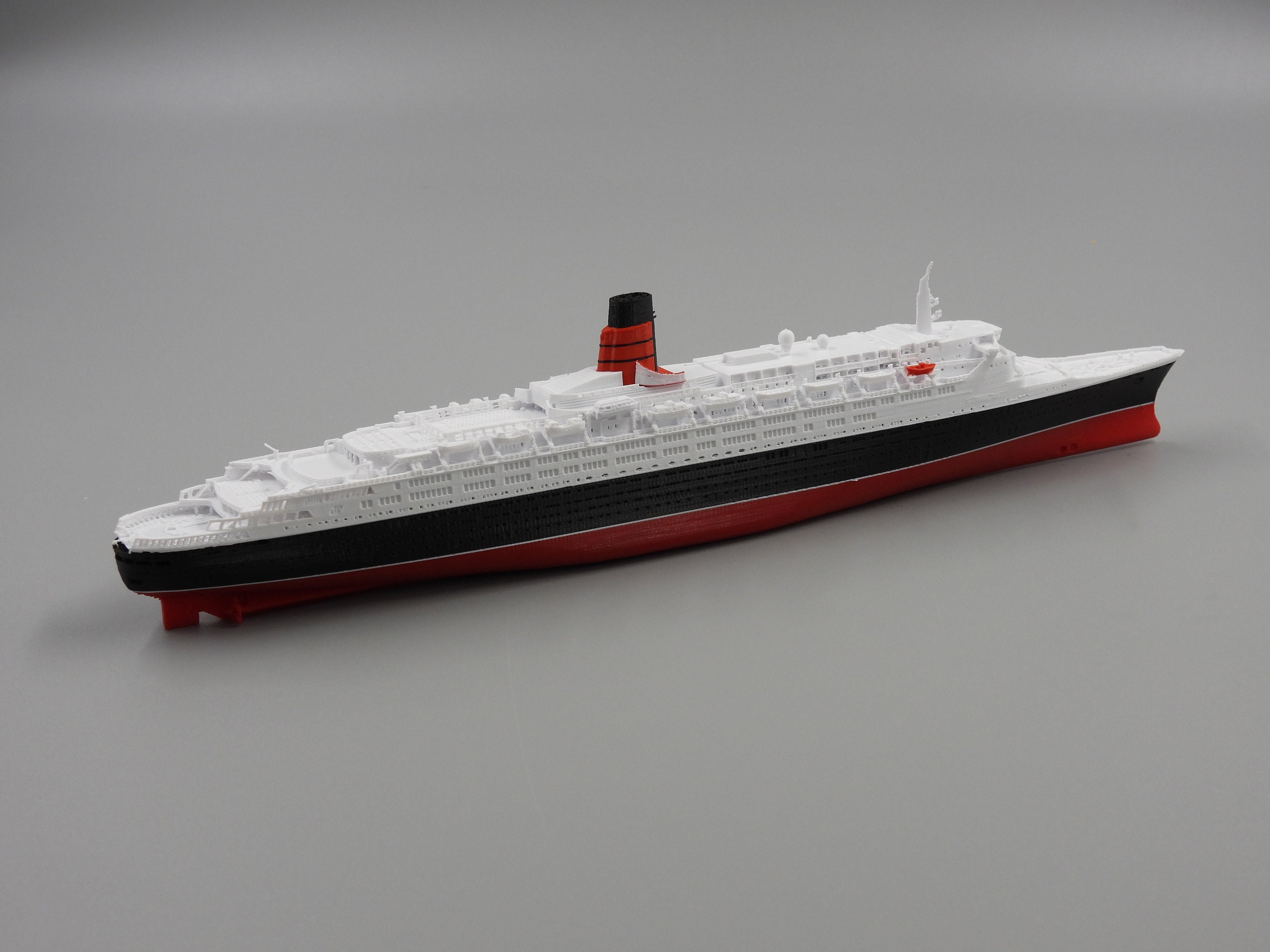 CUNARD　QUEEN ELIZABETH　クイーンエリザベス号模型 クイーンエリザベス2号モデル 全長1フィート - Etsy 日本