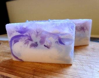 Lavender Goat Milk Swirl Soap Bar - All Natural - Relaxing - Moisturizing - Gentle On Your Skin