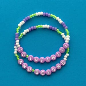 Pulseras de cuentas de Toy Story hasta el infinito y más allá