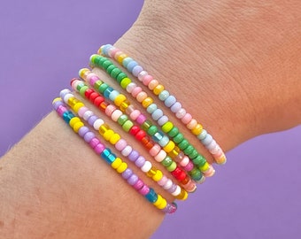 Dr. Seuss Red Hat Fish Bracelet - Cute Beaded Gift For Teachers, Graduation, Back To School (Handmade)