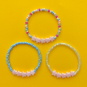 Pink Glitter Stars Beaded Bracelet