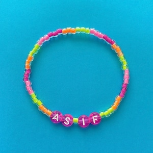 Clueless As If Beaded Bracelet