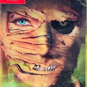 Bram Stoker’s The Mummy (vintage horror vhs tape)