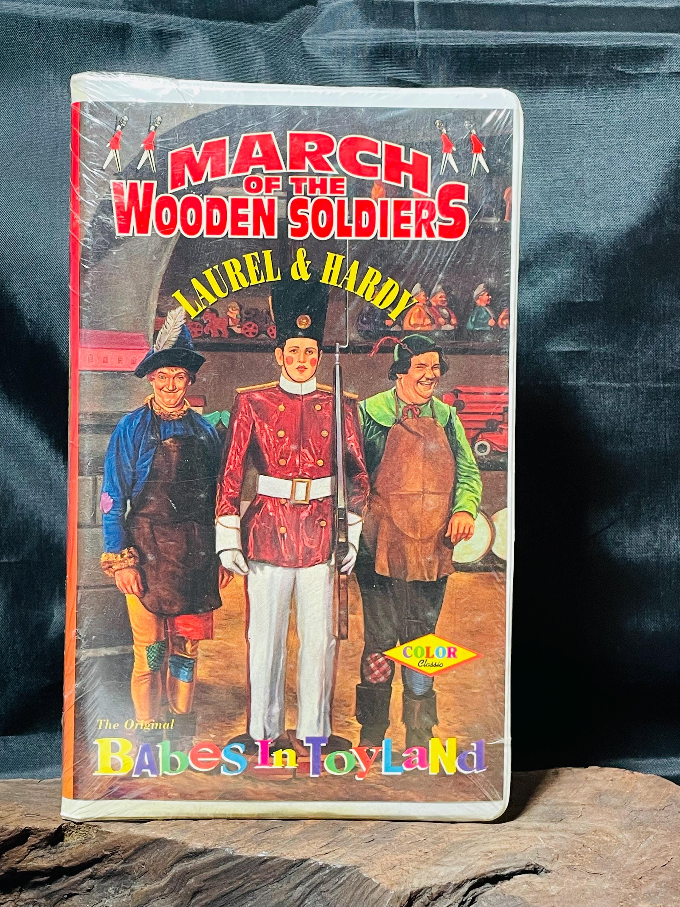 March of the Wooden Soldiers (vintage Laurel & Hardy Christmas Vhs